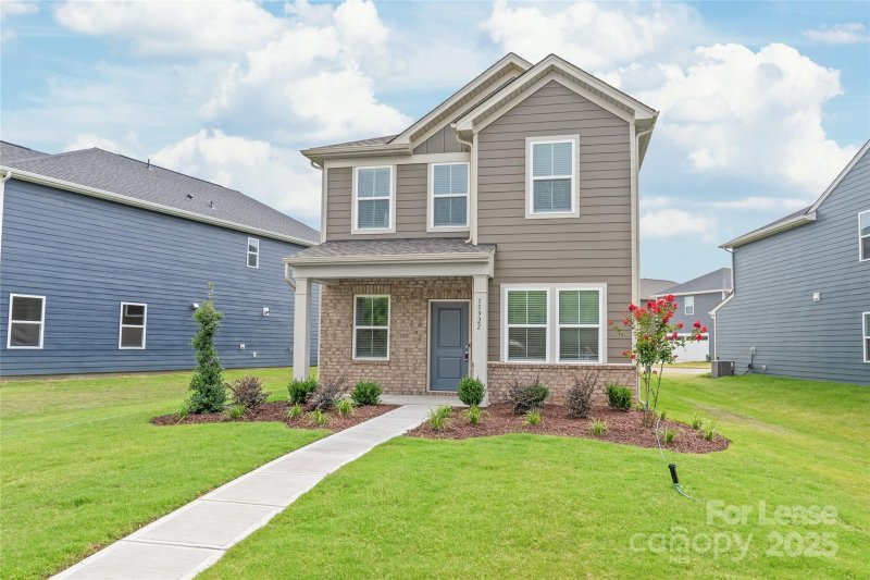 15922 Parkside Crossing Drive