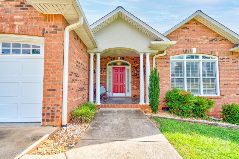 Property image 3 at 1352 Harvest Moon Way, Shelby, NC 28150