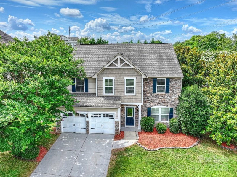 Property image 2 of 2514 Mountain Laurel Avenue in Mountain Laurel, Concord, NC 28027