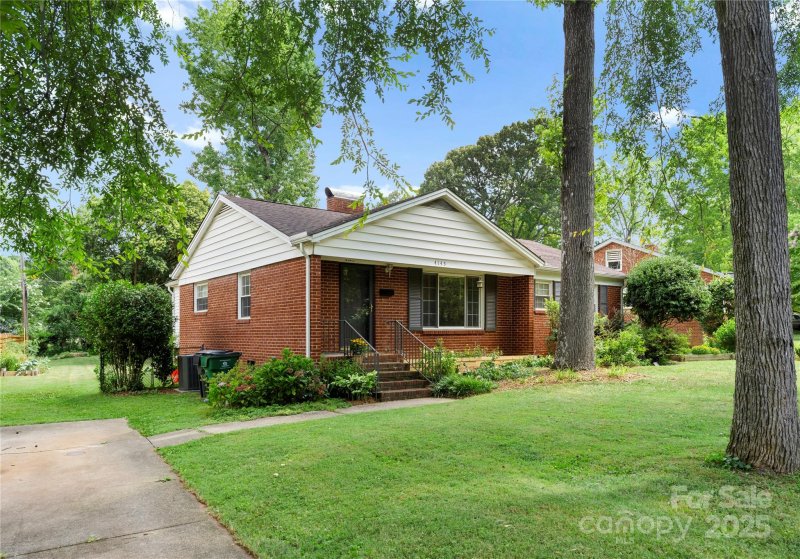 Property image 2 at 4145 Sheridan Drive, Charlotte, NC 28205