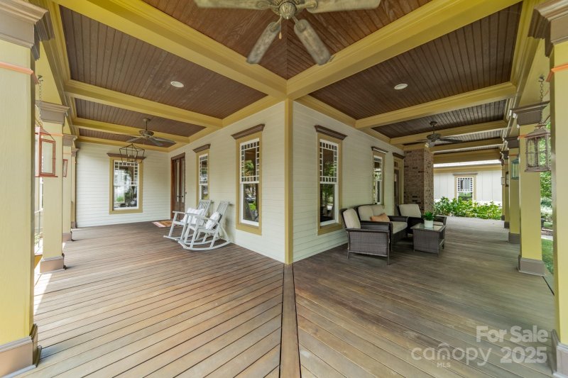 Property image 5 at 406 Bullfinch Bend, Fort Mill, SC 29708
