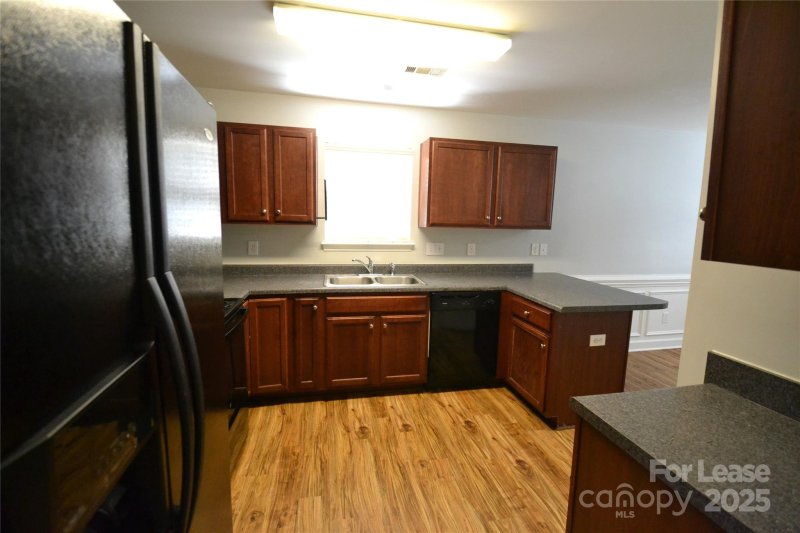 Property image 4 at 2522 Manes Court, Charlotte, NC 28208