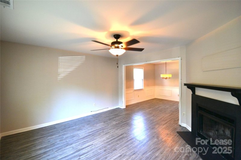 Property image 4 at 8317 Summerglen Circle, Charlotte, NC 28227