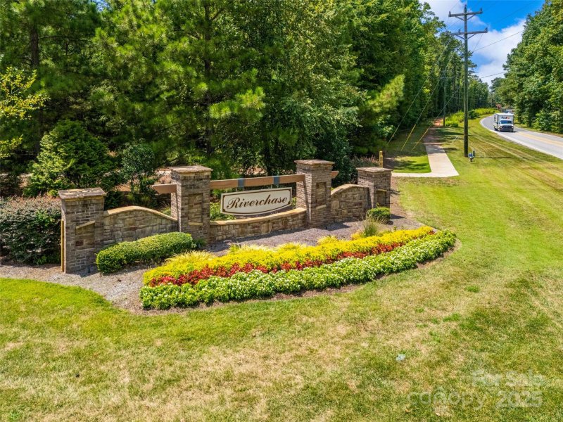 Property image 3 of 731 Lagan Court in The Preserve At Riverchase, Fort Mill, SC 29715