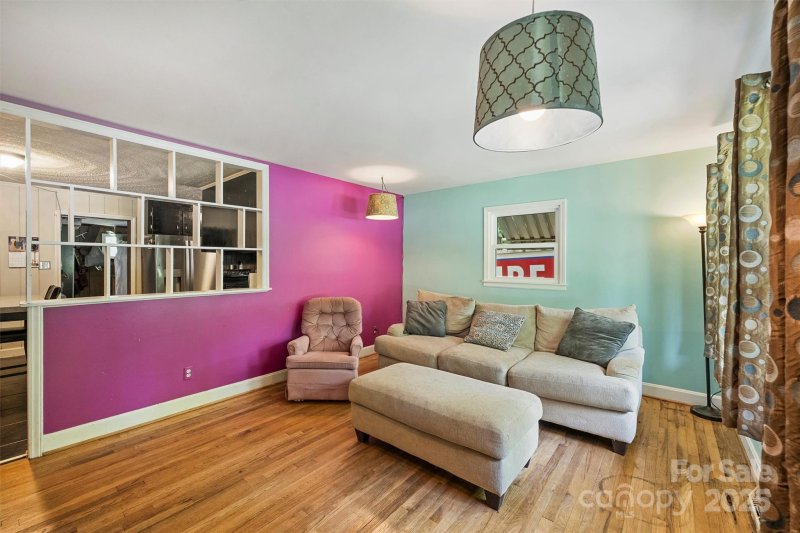 Property image 3 at 3912 Litchfield Road, Charlotte, NC 28211