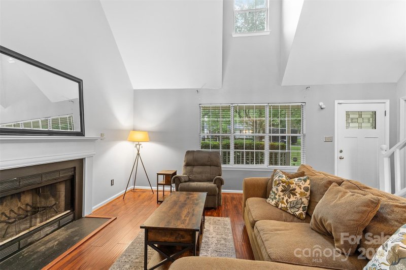 Property image 4 of 7907 Glencannon Drive in Martin Lakes, Charlotte, NC 28227