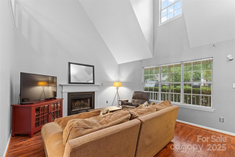 Property image 5 of 7907 Glencannon Drive in Martin Lakes, Charlotte, NC 28227