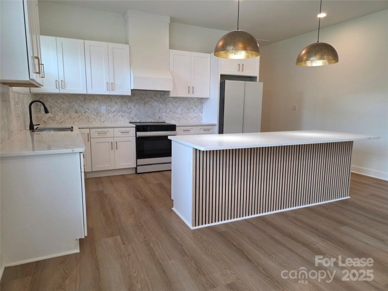 Property image 5 of 1120 Allen Street in Villa Heights, Charlotte, NC 28205