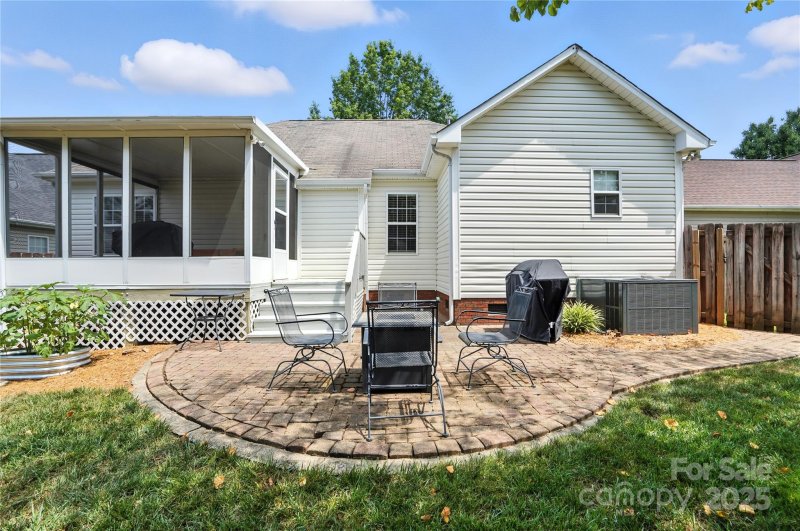 Property image 3 at 407 Riverwalk Drive, Concord, NC 28027