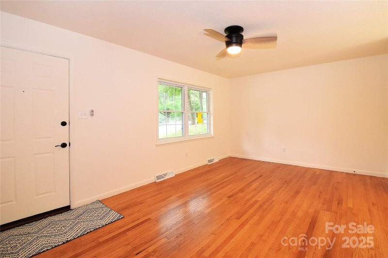 Property image 2 at 210 Melody Circle, Swannanoa, NC 28778