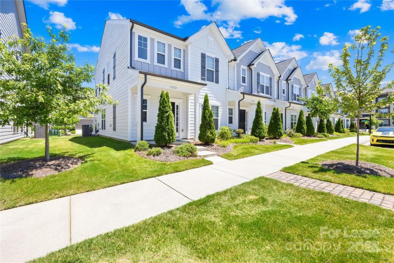 Property image 2 at 22028 Lani Drive, Charlotte, NC 28273