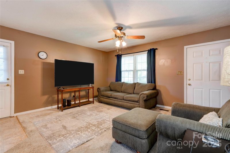 Property image 2 at 1153 N Woodhill Drive, Shelby, NC 28152