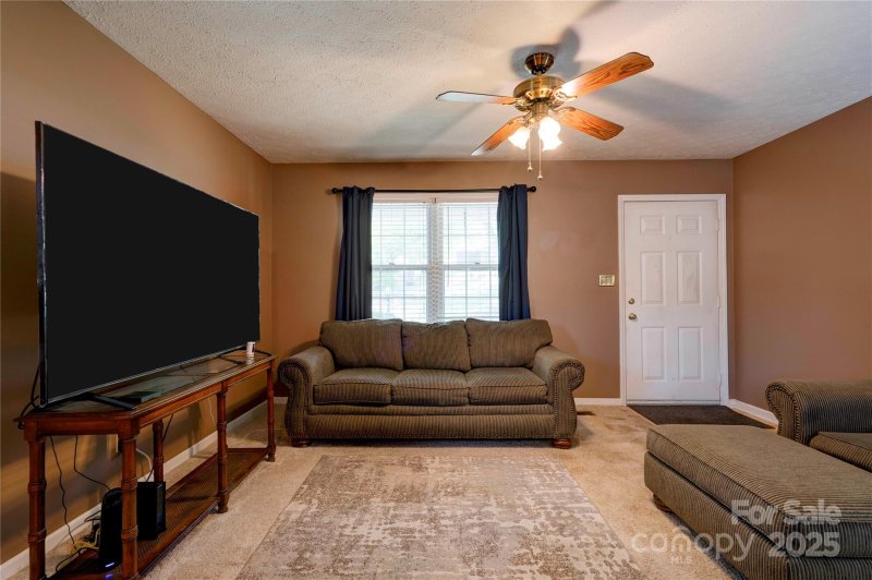 Property image 3 at 1153 N Woodhill Drive, Shelby, NC 28152