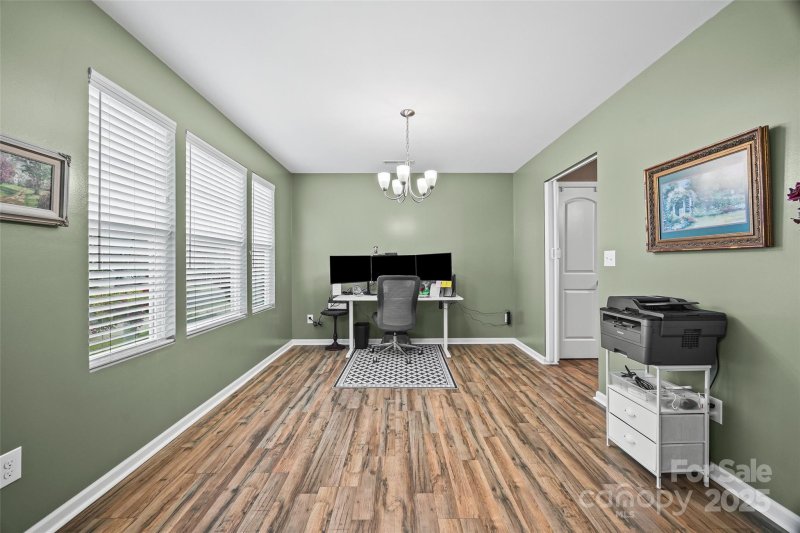 Property image 5 of 903 Von Buren Boulevard in Roddey Park, Rock Hill, SC 29730
