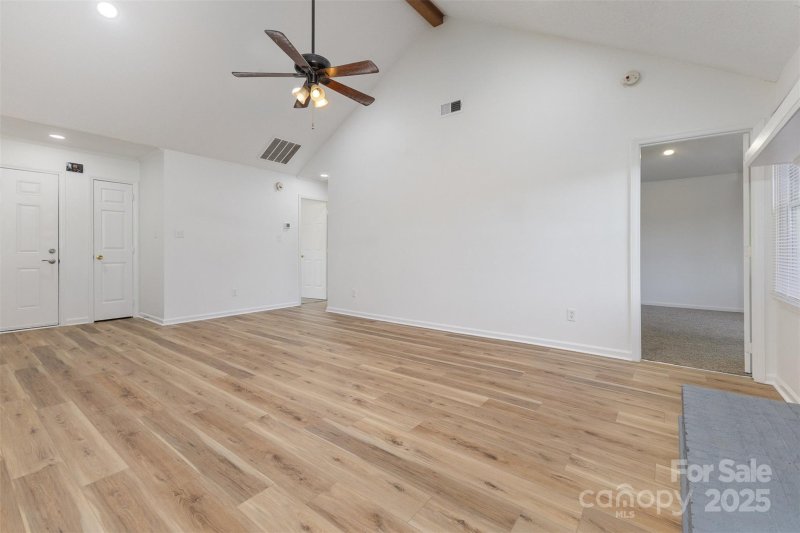 Property image 4 of 14806 Karina Falls Court in Southbridge, Charlotte, NC 28273