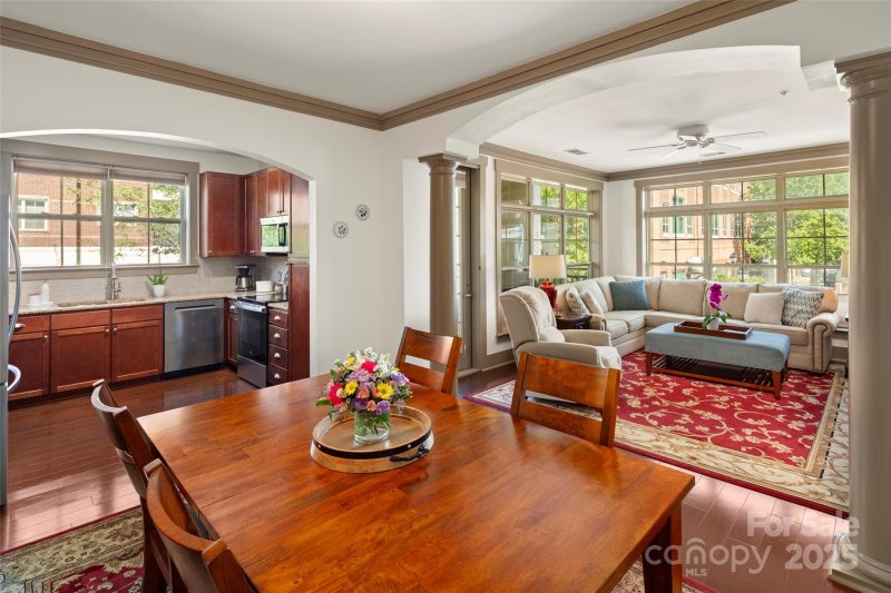 Property image 2 at 5 Farleigh Street, Asheville, NC 28803