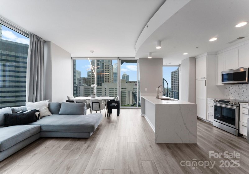 Property image 2 at 210 N Church Street, Charlotte, NC 28202