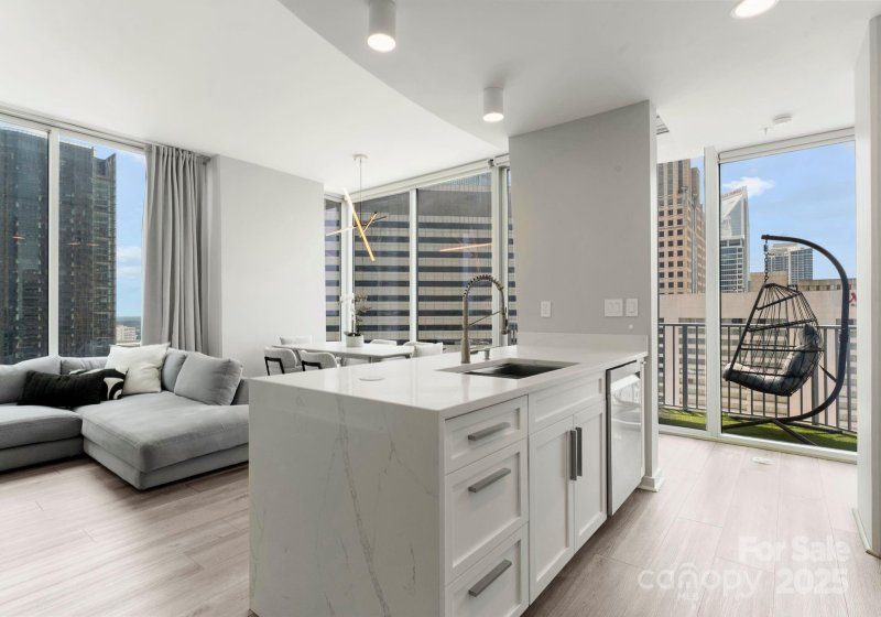 Property image 4 at 210 N Church Street, Charlotte, NC 28202