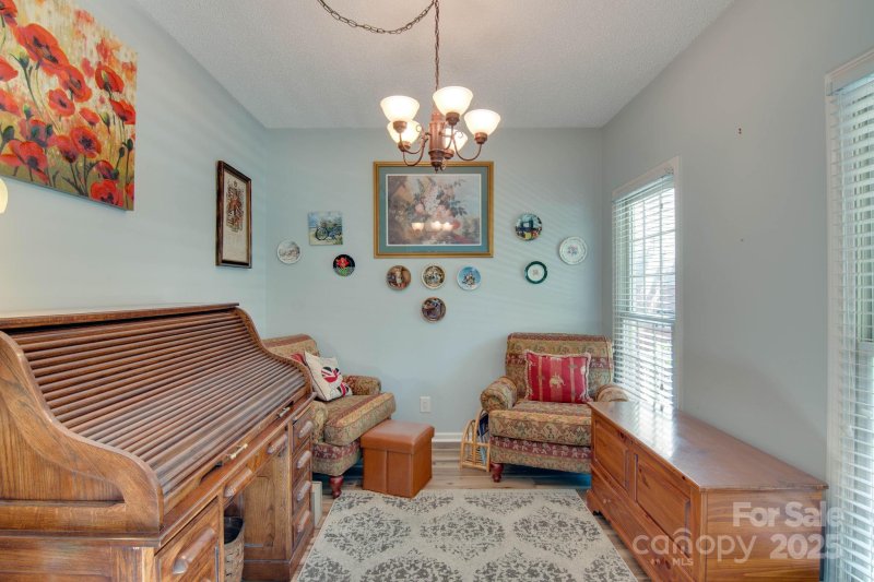 Property image 2 of 3720 25th Street Place in Hickory Woods, Hickory, NC 28601