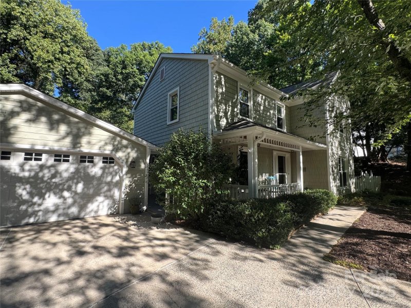 Property image 5 at 1336 Somersby Lane, Matthews, NC 28105