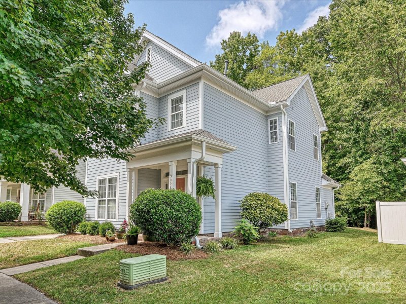Property image 2 at 9826 Grier Springs Lane, Charlotte, NC 28213