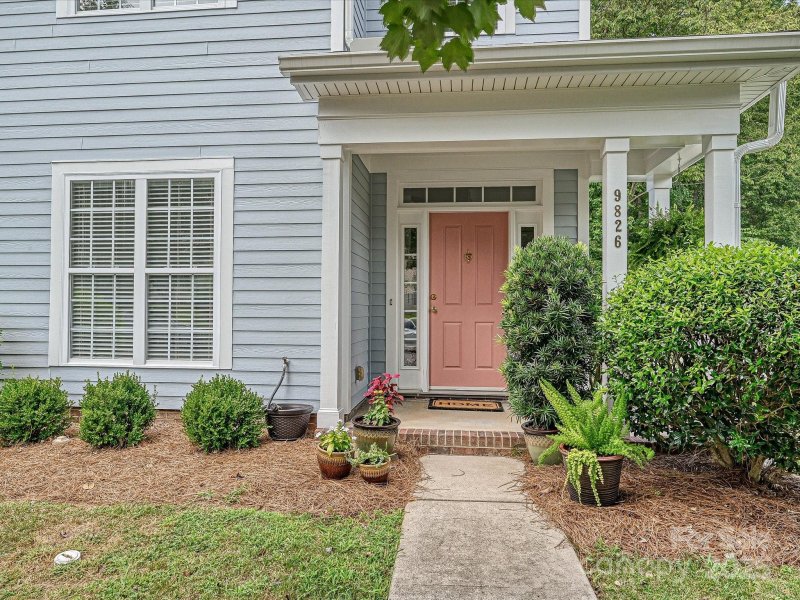 Property image 3 at 9826 Grier Springs Lane, Charlotte, NC 28213