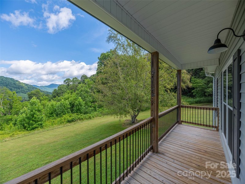 Property image 5 of 337 Split Pine Cove in Split Pine Estates, Clyde, NC 28721