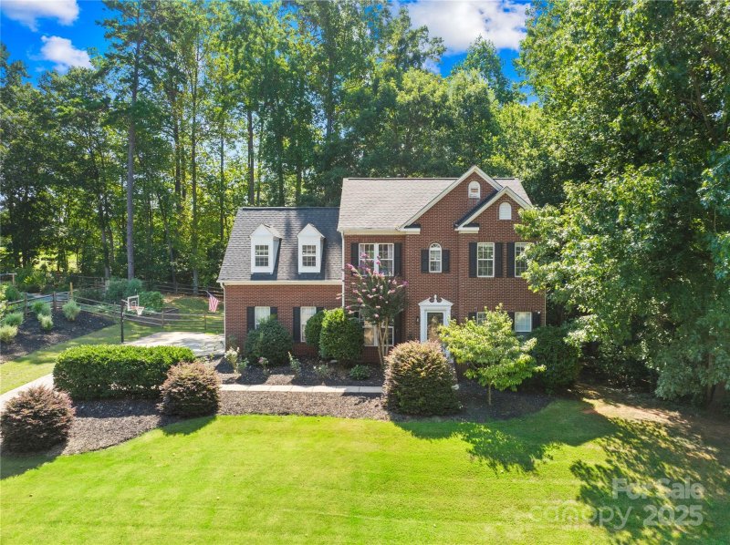 Property image 2 at 1013 Muirfield Drive, Mooresville, NC 28115