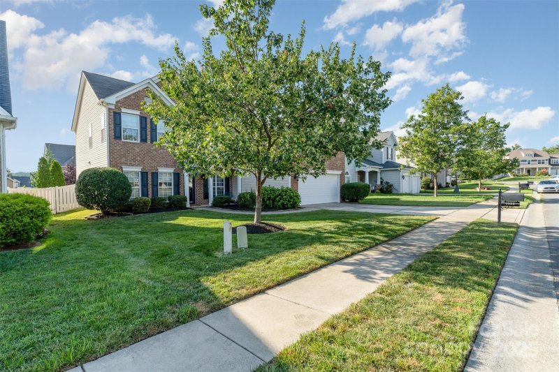 Property image 2 at 1593 Dartmoor Avenue, Concord, NC 28027