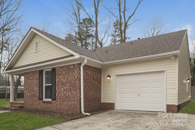 Property image 3 at 6502 Touchwood Drive, Charlotte, NC 28227