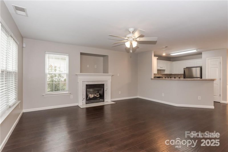 Property image 4 at 231 Woodlyn Drive, Charlotte, NC 28214