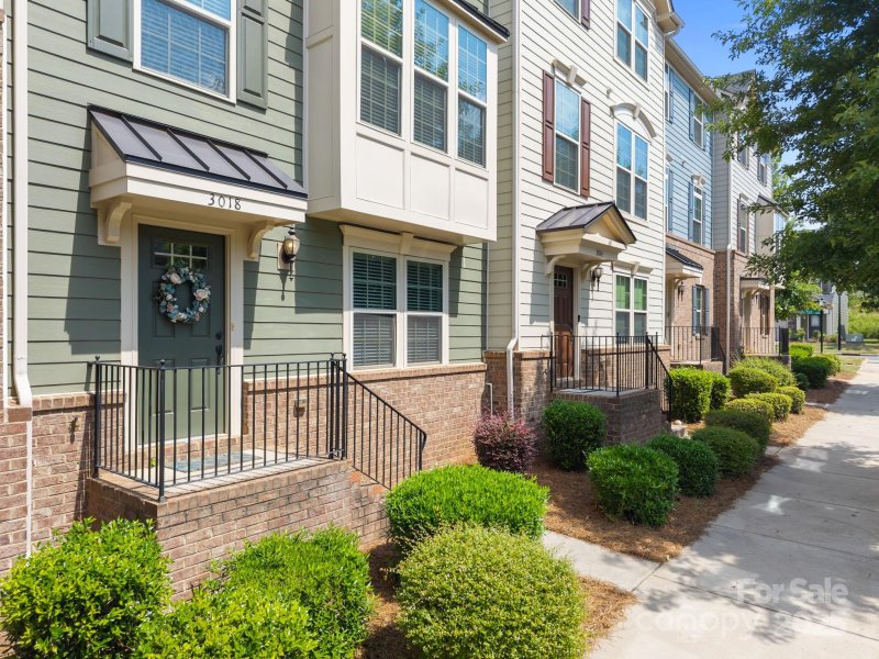 Property image 2 at 3018 Potomac River Parkway, Charlotte, NC 28217