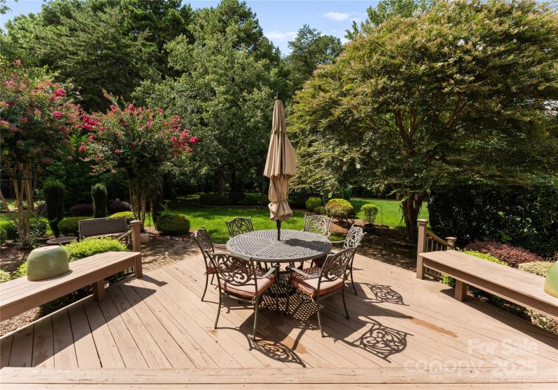 Property image 5 at 18901 Riverwind Lane, Davidson, NC 28036