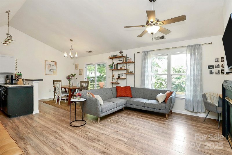 Property image 3 at 1001 Rocky Meadows Lane, Concord, NC 28025