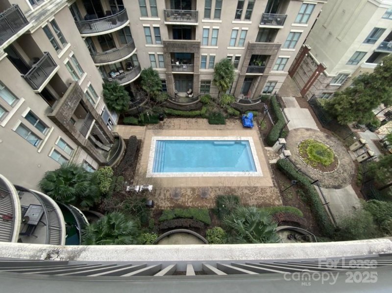 Property image 3 at 718 W Trade Street, Charlotte, NC 28202