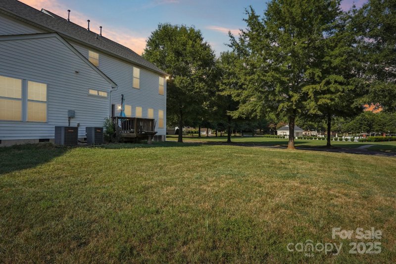 Property image 2 at 2512 Holly Oak Lane, Gastonia, NC 28056