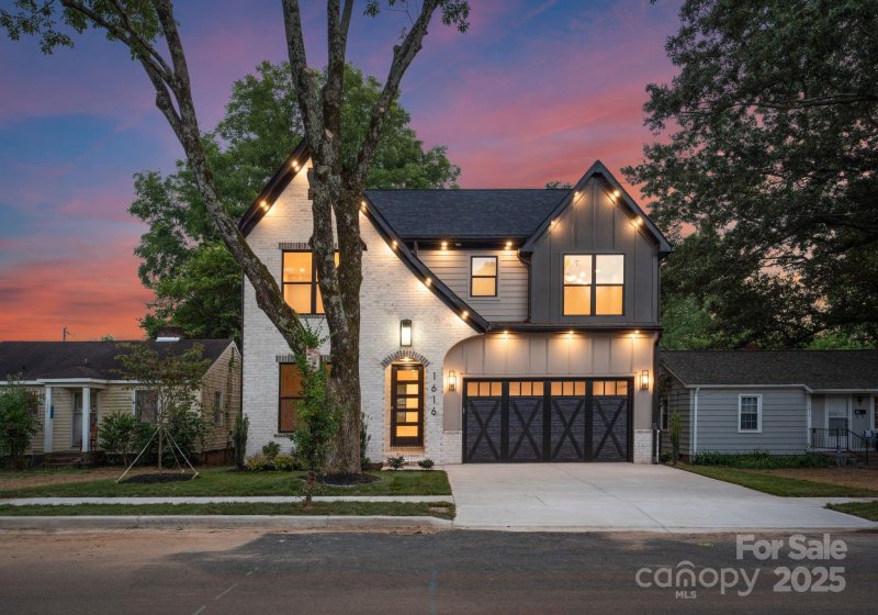 Property image 2 at 1616 E 35th Street, Charlotte, NC 28205