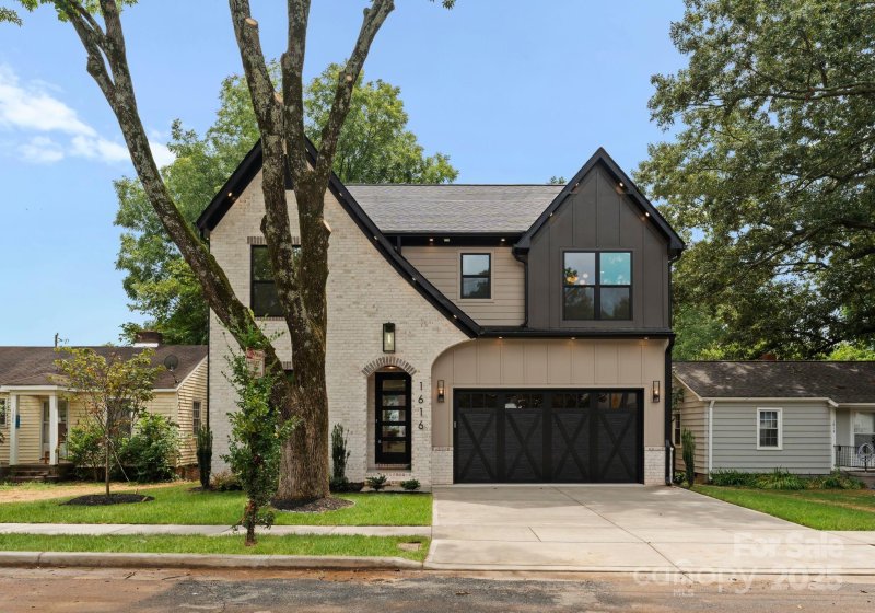 Property image 5 at 1616 E 35th Street, Charlotte, NC 28205