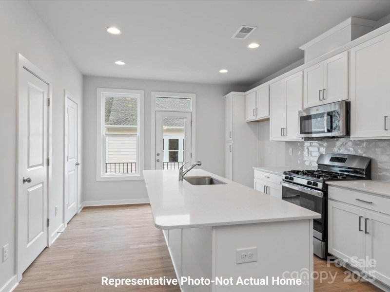 9927 Ansonborough Square