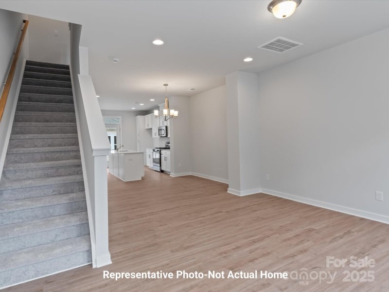 Property image 4 of 9927 Ansonborough Square in Rosedale, Huntersville, NC 28078