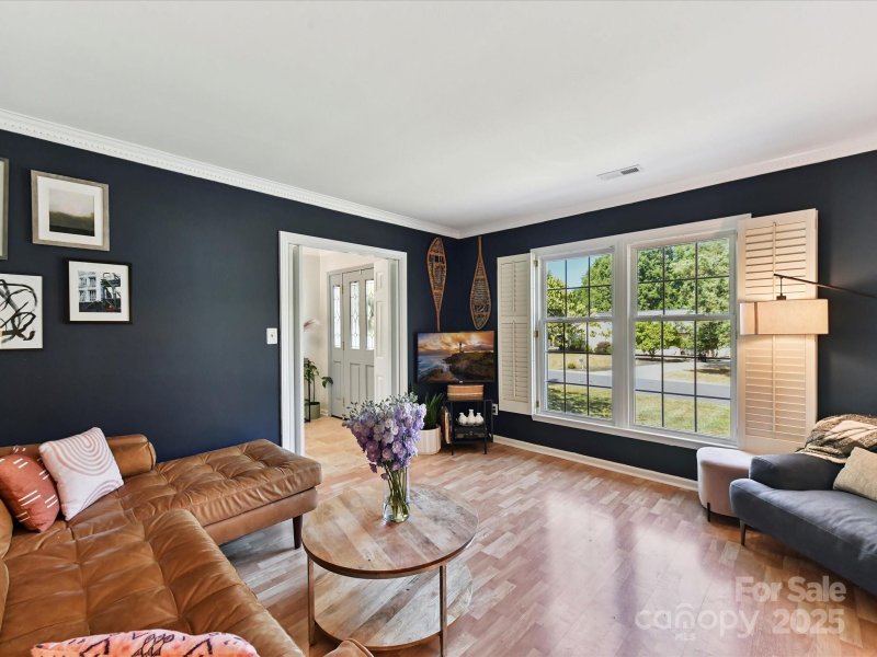 Property image 4 at 2517 Heidleburg Lane, Charlotte, NC 28210