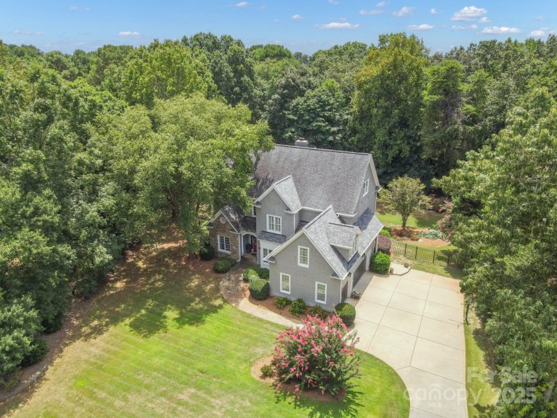 Property image 2 at 176 Old Post Road, Mooresville, NC 28117