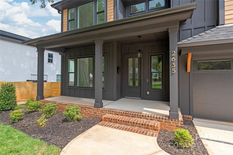 Property image 2 of 2635 Phillips Avenue in Revolution Park, Charlotte, NC 28208