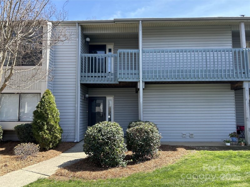 10923 Harrowfield Road