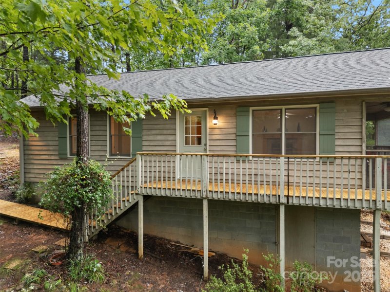 Property image 5 at 148 Piney Overlook Lane, Saluda, NC 28773