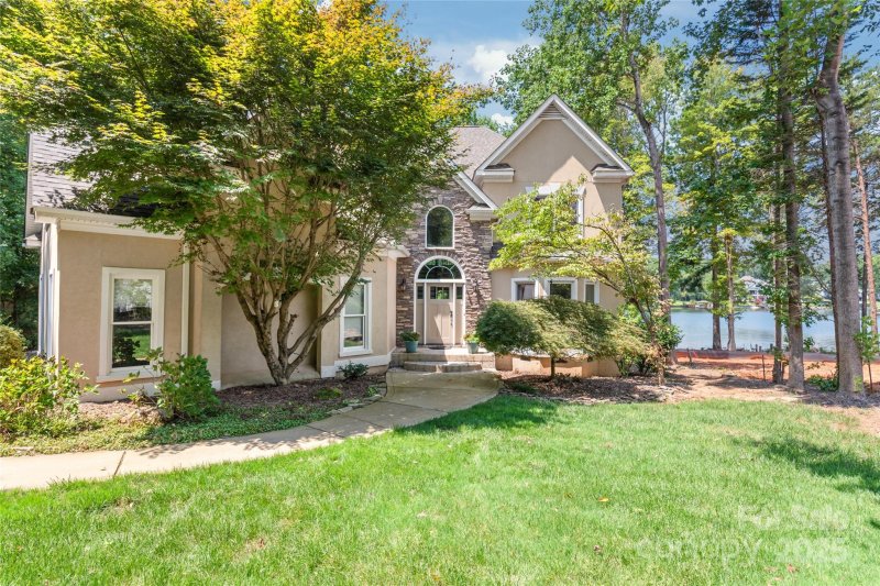 The Harbour At The Pointe, Mooresville Community