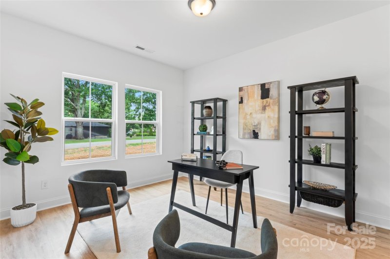 Property image 4 of 205 Henderson Circle in Harrisburg Park, Harrisburg, NC 28075