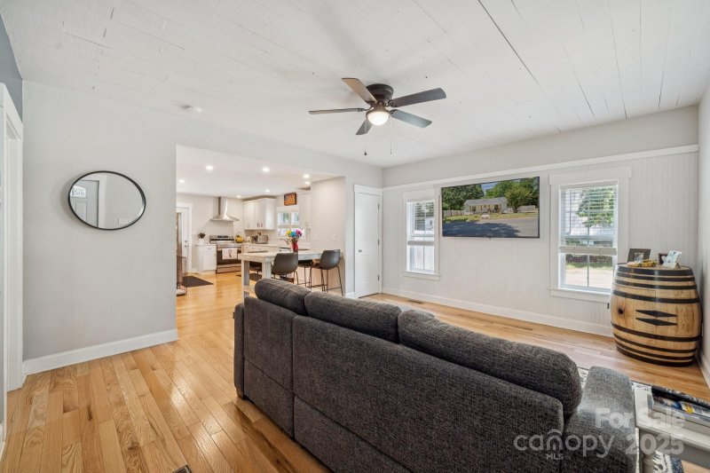 Property image 2 at 249 Institute Street, Mooresville, NC 28115