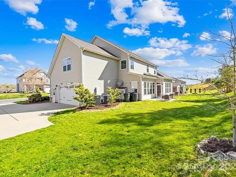 Property image 3 of 2146 Holden Avenue in The Mills At Rocky River, Concord, NC 28025