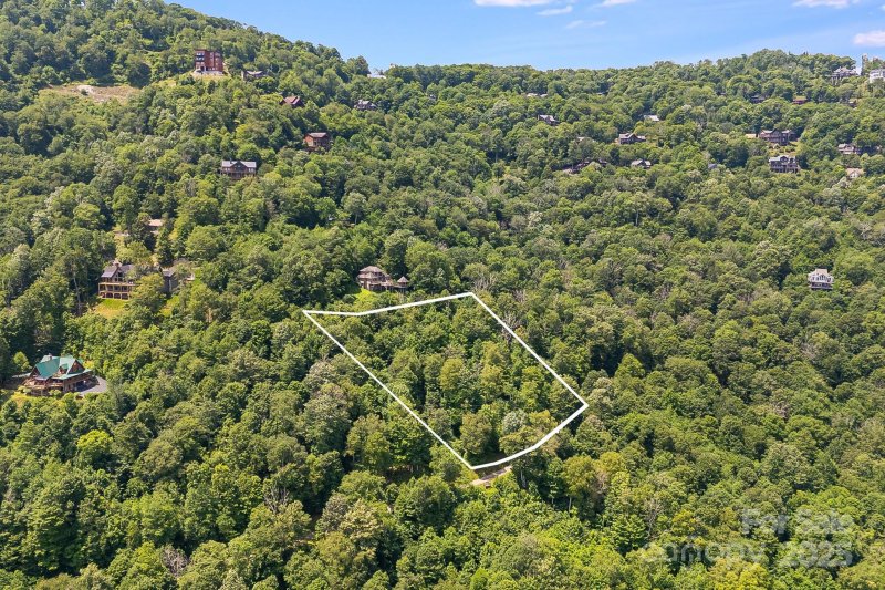 Property image 5 of 16 Mountain Gait Drive in The Preserve at Wolf Laurel, Mars Hill, NC 28754